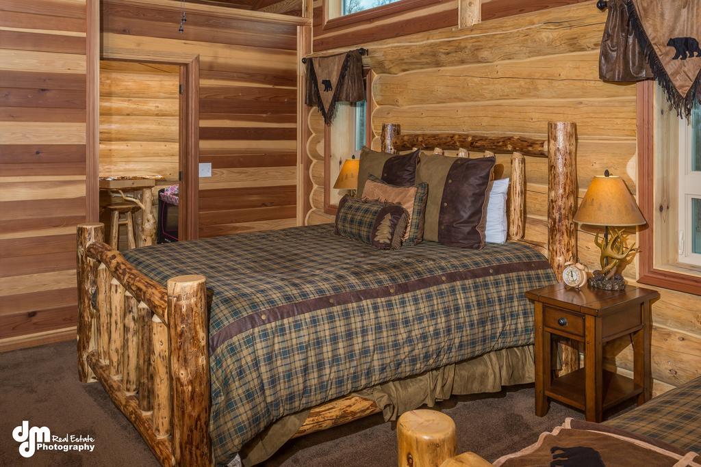 بالمر Alaska Knotty Pine B&B المظهر الخارجي الصورة